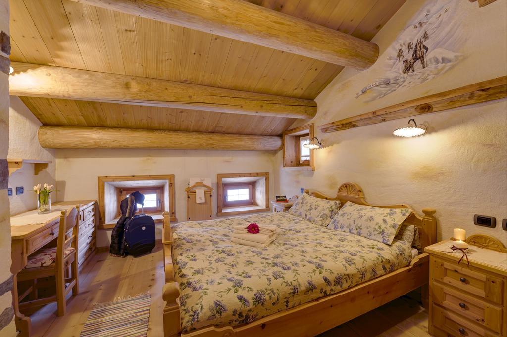 Chalet Al Beltram Livigno Eksteriør billede