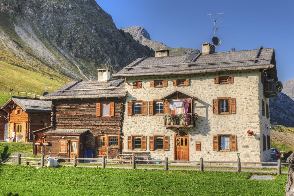 Chalet Al Beltram Livigno Eksteriør billede